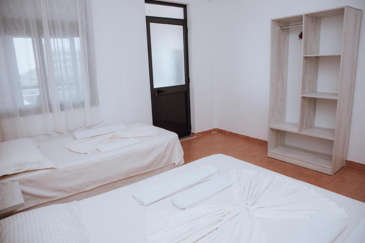 Hotel Perdja Велипойе Экстерьер фото