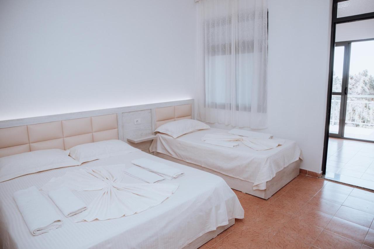 Hotel Perdja Велипойе Экстерьер фото