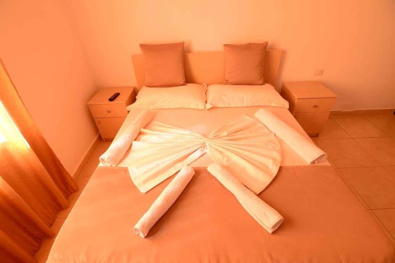 Hotel Perdja Велипойе Экстерьер фото