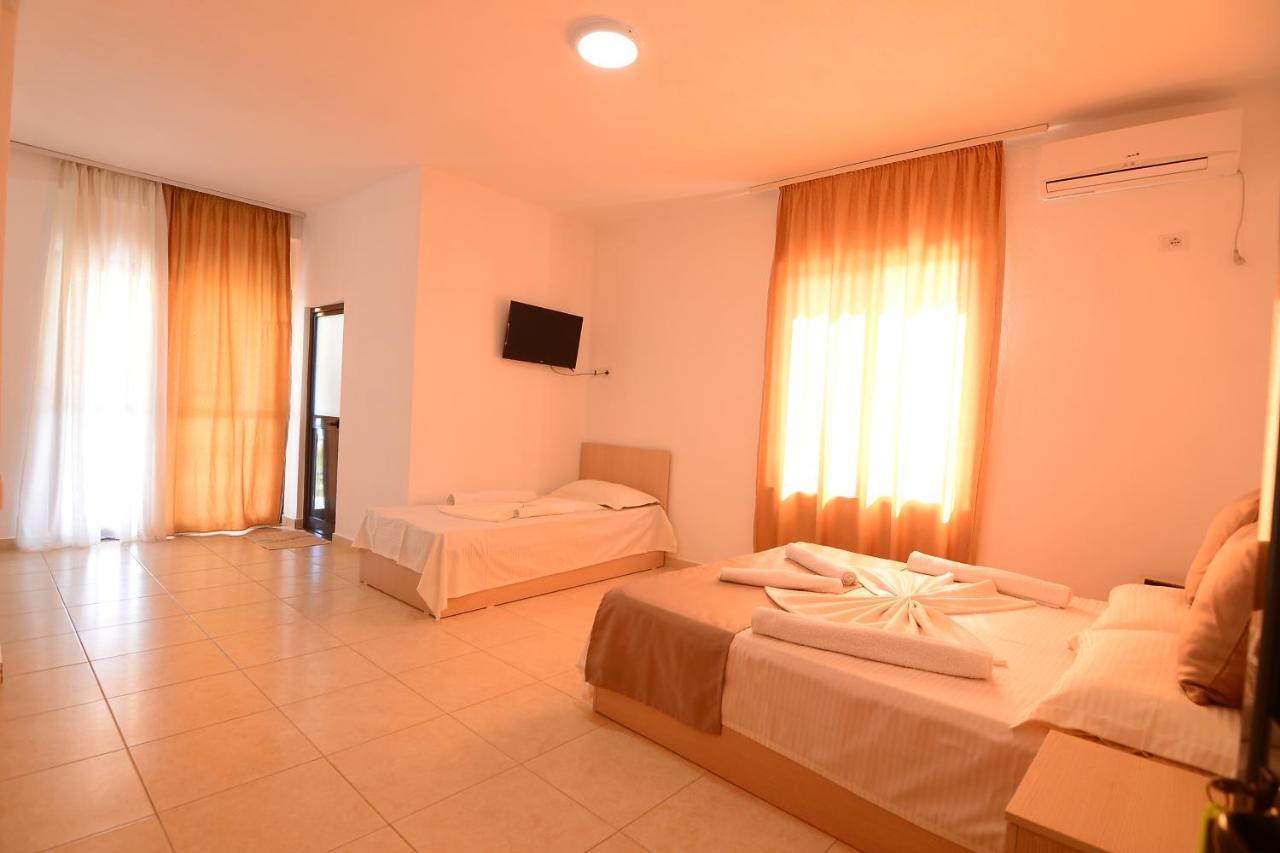 Hotel Perdja Велипойе Экстерьер фото